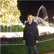 Bartender in Hotel 5 stelle lusso disponibile all'insegnamento di Inglese scritto ed orale